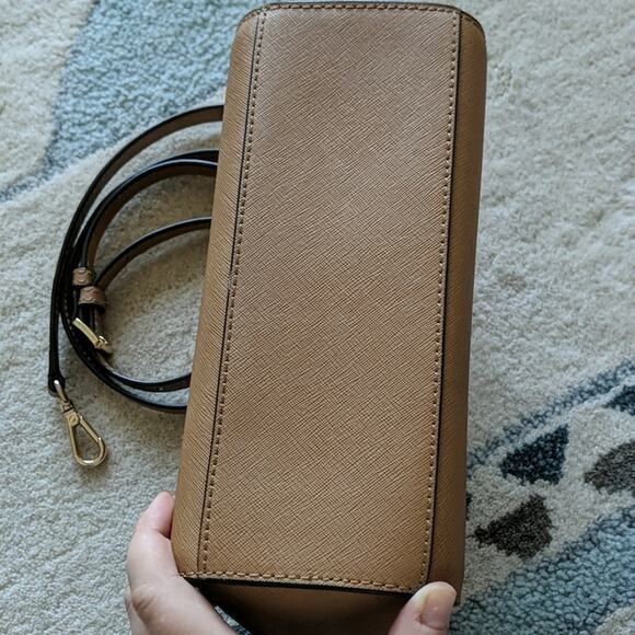 Michael Kors Selma Bag Medium Saddle Tan Brown - Picture 4 of 7